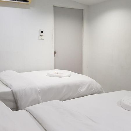 Nk Guesthouse 2 Bangkok Zewnętrze zdjęcie